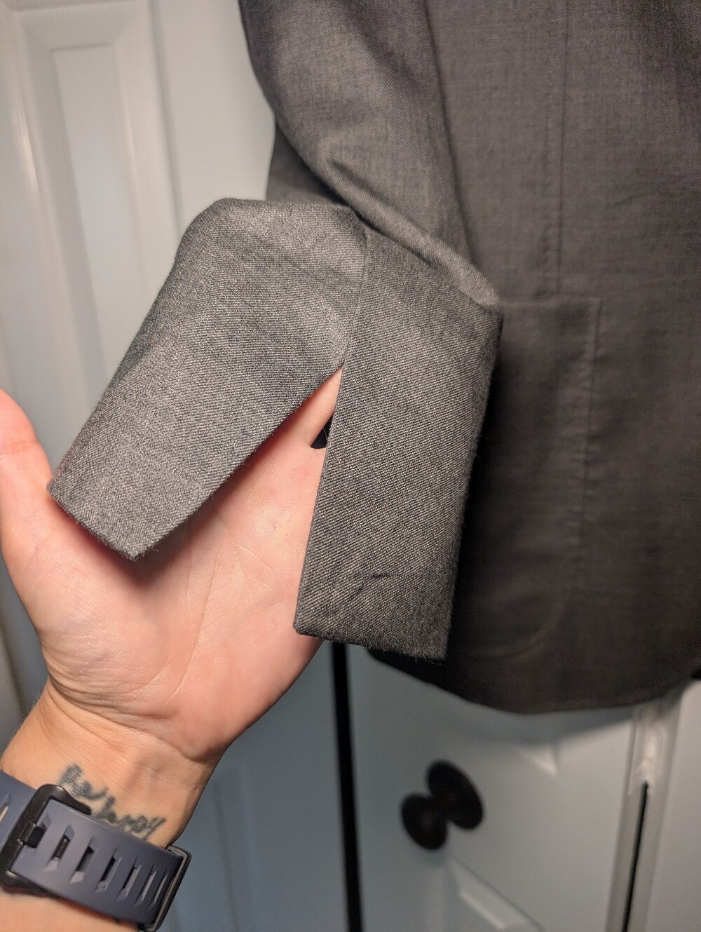 Joseph Abboud Bespoke Cashmere Blazer - Picture 2 of 6